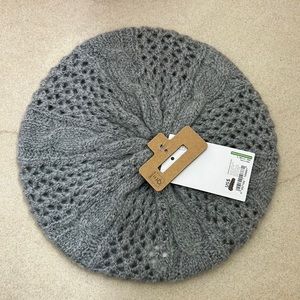 BRAND NEW Knit Beret